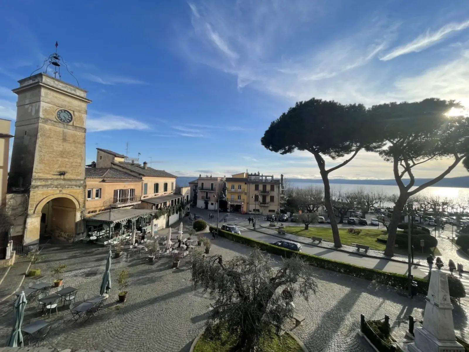 Vista del borgo antico di Trevignano Romano sul Lago di Bracciano